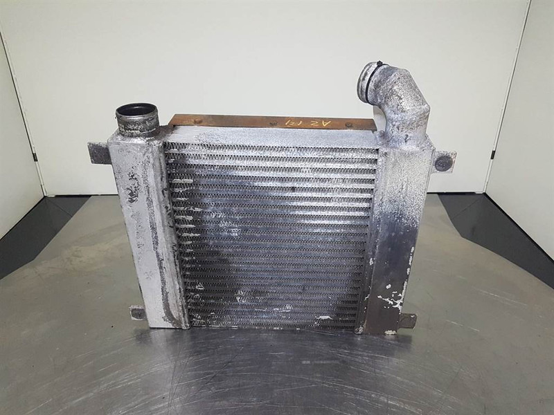 Ahlmann AZ14-4108508A/4181460A-Cooler/Kühler/Koeler - Variklis - Statybinė technika: foto 3 Ahlmann AZ14-4108508A/4181460A-Cooler/Kühler/Koeler - Variklis - Statybinė technika: foto 3