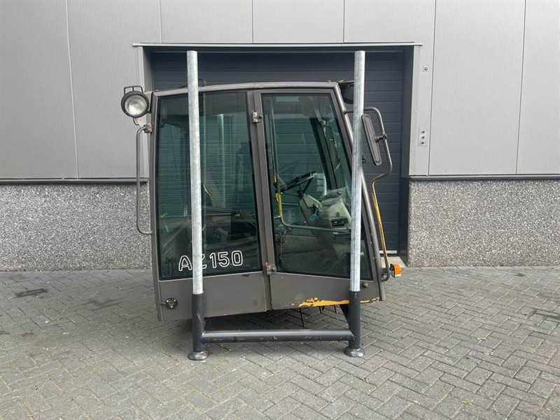 Ahlmann AZ150-4101457A-Cabin/Kabine/Cabine - Kabina ir interjeras - Statybinė technika: foto 1 Ahlmann AZ150-4101457A-Cabin/Kabine/Cabine - Kabina ir interjeras - Statybinė technika: foto 1