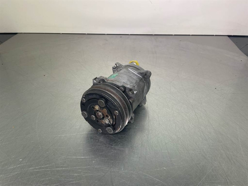 Ahlmann AZ150-4180960A-Sanden SD5H14-Compressor/Kompressor - Variklis - Statybinė technika: foto 3 Ahlmann AZ150-4180960A-Sanden SD5H14-Compressor/Kompressor - Variklis - Statybinė technika: foto 3