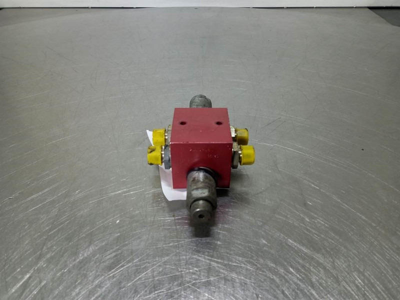 Ahlmann AZ6-4195590A-Control valve/Wegeventil/Ventiel - Hidraulika - Statybinė technika: foto 3 Ahlmann AZ6-4195590A-Control valve/Wegeventil/Ventiel - Hidraulika - Statybinė technika: foto 3