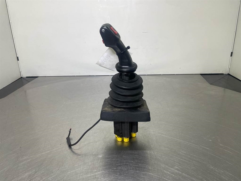 Ahlmann AZ6-4198091A/4146898G-Servo valve/Servoventil - Hidraulika - Statybinė technika: foto 3 Ahlmann AZ6-4198091A/4146898G-Servo valve/Servoventil - Hidraulika - Statybinė technika: foto 3