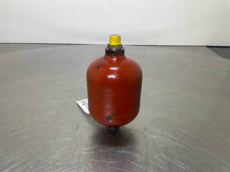 Ahlmann AZ6-Bosch 0531502506-Accumulator/Hydrospeicher - Hidraulika - Statybinė technika: foto 2 Ahlmann AZ6-Bosch 0531502506-Accumulator/Hydrospeicher - Hidraulika - Statybinė technika: foto 2