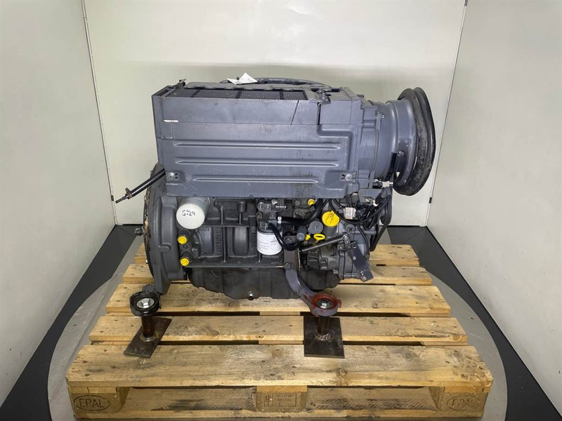Ahlmann AZ6-Deutz BF4L2011-Engine/Motor - Variklis - Statybinė technika: foto 1 Ahlmann AZ6-Deutz BF4L2011-Engine/Motor - Variklis - Statybinė technika: foto 1