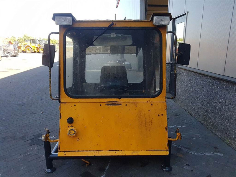 Ahlmann AZ9/AS7CS - Cabin/Kabine/Cabine - Kabina ir interjeras - Statybinė technika: foto 3 Ahlmann AZ9/AS7CS - Cabin/Kabine/Cabine - Kabina ir interjeras - Statybinė technika: foto 3