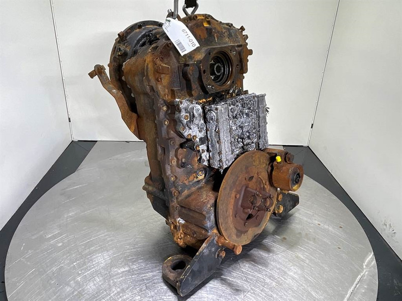 Case 521F-ZF 4WG-130-Transmission/Getriebe - Pavarų dėžė - Statybinė technika: foto 2 Case 521F-ZF 4WG-130-Transmission/Getriebe - Pavarų dėžė - Statybinė technika: foto 2