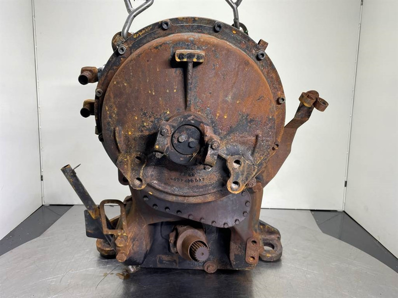 Case 521F-ZF 4WG-130-Transmission/Getriebe - Pavarų dėžė - Statybinė technika: foto 5 Case 521F-ZF 4WG-130-Transmission/Getriebe - Pavarų dėžė - Statybinė technika: foto 5