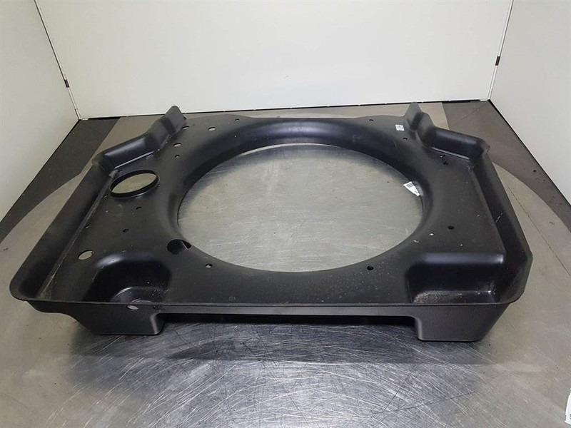 Case 621D-47465987-BMQ55-Fan/Lüfterrad/Koelvin - Variklis - Statybinė technika: foto 3 Case 621D-47465987-BMQ55-Fan/Lüfterrad/Koelvin - Variklis - Statybinė technika: foto 3