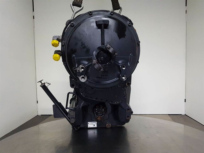 Case 621D-ZF 4WG-160-Transmission/Getriebe/Transmissie - Pavarų dėžė - Statybinė technika: foto 5 Case 621D-ZF 4WG-160-Transmission/Getriebe/Transmissie - Pavarų dėžė - Statybinė technika: foto 5