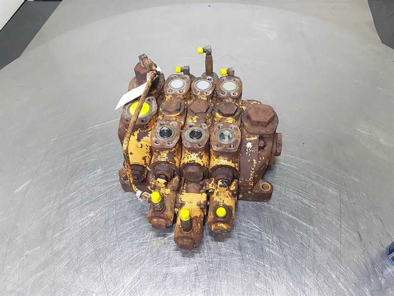 Case 921C-Parker V90 115 E-Valve/Ventile/Ventiel - Hidraulika - Statybinė technika: foto 3 Case 921C-Parker V90 115 E-Valve/Ventile/Ventiel - Hidraulika - Statybinė technika: foto 3