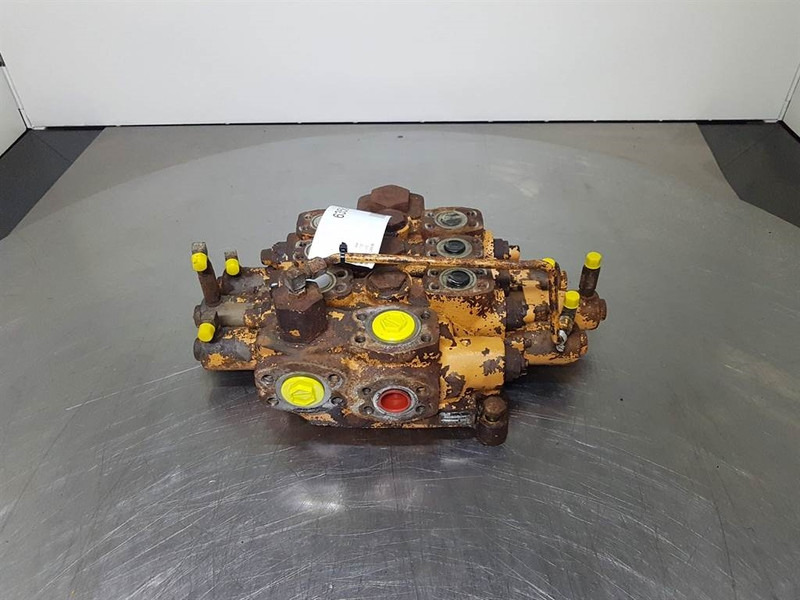 Case 921C-Parker V90 115 E-Valve/Ventile/Ventiel - Hidraulika - Statybinė technika: foto 2 Case 921C-Parker V90 115 E-Valve/Ventile/Ventiel - Hidraulika - Statybinė technika: foto 2