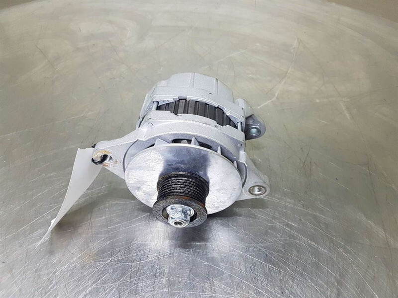 Cummins QSB5.9C-24V 70A-Alternator/Lichtmaschine/Dynamo - Variklis - Statybinė technika: foto 3 Cummins QSB5.9C-24V 70A-Alternator/Lichtmaschine/Dynamo - Variklis - Statybinė technika: foto 3