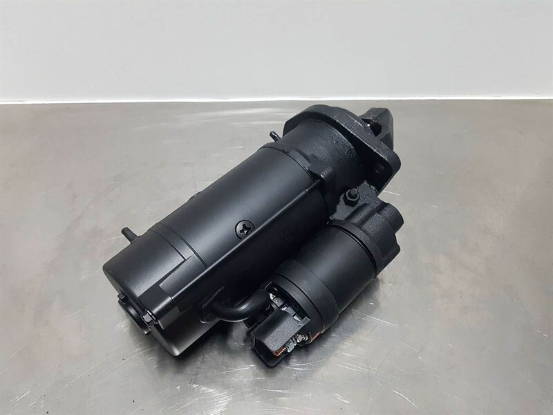 Deutz 1012/1013-24V 9T 4,0KW-Starter/Anlasser/Startmotor - Variklis - Statybinė technika: foto 3 Deutz 1012/1013-24V 9T 4,0KW-Starter/Anlasser/Startmotor - Variklis - Statybinė technika: foto 3