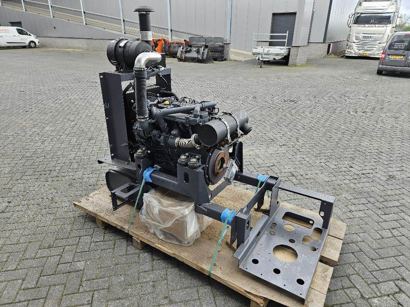 Deutz TD3.6L4 - Engine/Motor - Variklis - Statybinė technika: foto 4 Deutz TD3.6L4 - Engine/Motor - Variklis - Statybinė technika: foto 4