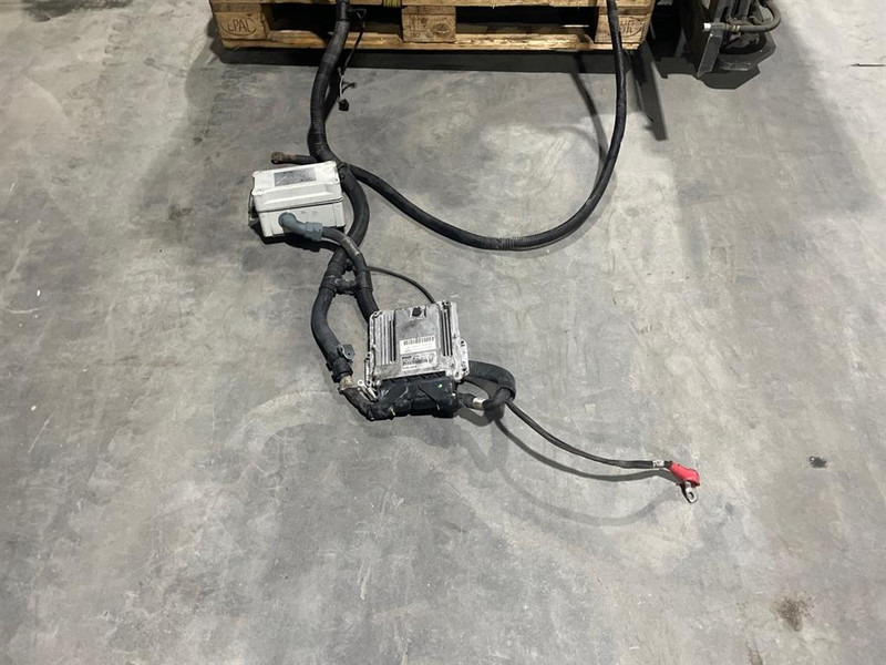 Deutz TD3.6L4 - Variklis - Statybinė technika: foto 2 Deutz TD3.6L4 - Variklis - Statybinė technika: foto 2