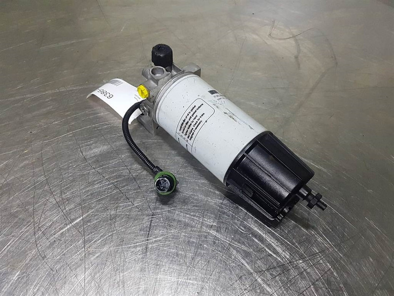 Fuchs MHL320-5552659731-Fuel Pre-Filter/Separator - Variklis ir dalys - Statybinė technika: foto 2 Fuchs MHL320-5552659731-Fuel Pre-Filter/Separator - Variklis ir dalys - Statybinė technika: foto 2