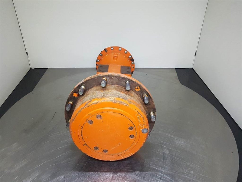 JCB 416 - Axle housing/Achskörper/Astrechter - Ašis ir dalys - Statybinė technika: foto 4 JCB 416 - Axle housing/Achskörper/Astrechter - Ašis ir dalys - Statybinė technika: foto 4