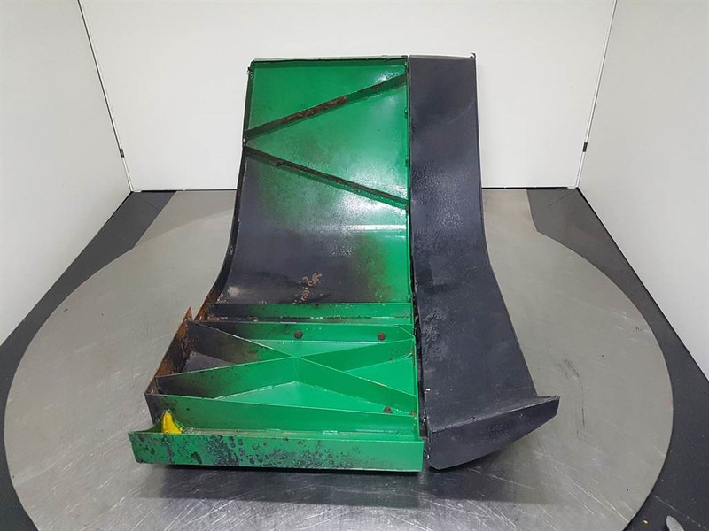 JCB 426E AGRI HT - Mud guard/Kotfluegel/Spatbord - Rėmas/ Važiuoklė - Statybinė technika: foto 4 JCB 426E AGRI HT - Mud guard/Kotfluegel/Spatbord - Rėmas/ Važiuoklė - Statybinė technika: foto 4