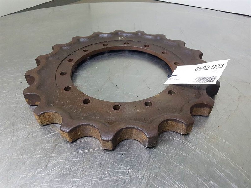 Komatsu PC40/88 - Gear/Zahnrad/Tandwiel - Ašis ir dalys - Statybinė technika: foto 2 Komatsu PC40/88 - Gear/Zahnrad/Tandwiel - Ašis ir dalys - Statybinė technika: foto 2