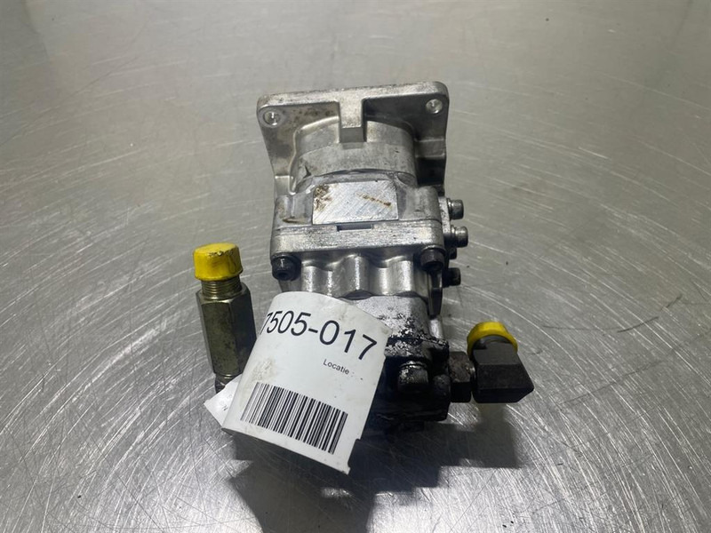 Komatsu WA200 - Gearpump/Zahnradpumpe/Tandwielpomp - Hidraulika - Statybinė technika: foto 5 Komatsu WA200 - Gearpump/Zahnradpumpe/Tandwielpomp - Hidraulika - Statybinė technika: foto 5