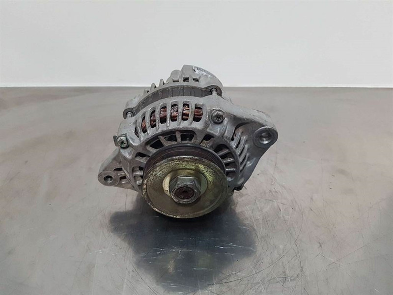 Kubota 12V 60A-A1TA1777-Alternator/Lichtmaschine/Dynamo - Variklis - Statybinė technika: foto 2 Kubota 12V 60A-A1TA1777-Alternator/Lichtmaschine/Dynamo - Variklis - Statybinė technika: foto 2