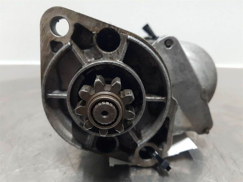 Kubota 12V 9T 1,4KW - Starter/Anlasser/Startmotor - Variklis - Statybinė technika: foto 4 Kubota 12V 9T 1,4KW - Starter/Anlasser/Startmotor - Variklis - Statybinė technika: foto 4