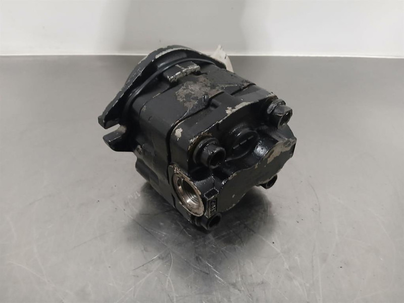 Kyb KFP2218CLXSV - Gearpump/Zahnradpumpe/Tandwielp - Hidraulika - Statybinė technika: foto 3 Kyb KFP2218CLXSV - Gearpump/Zahnradpumpe/Tandwielp - Hidraulika - Statybinė technika: foto 3