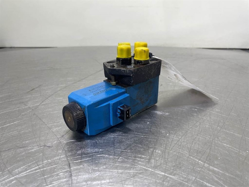 Liebherr 5716155 - Hidraulika - Statybinė technika: foto 1 Liebherr 5716155 - Hidraulika - Statybinė technika: foto 1