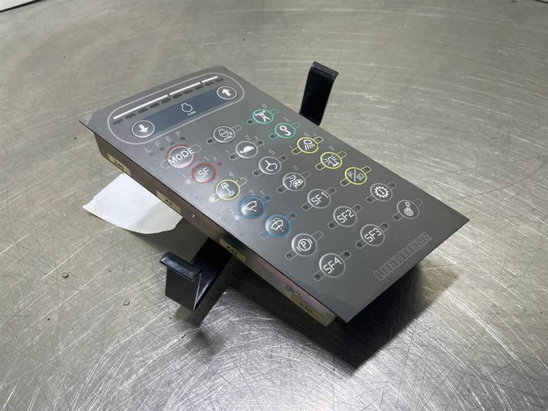 Liebherr A934C-94023357-BBT02-R5.1-Display unit/Dashboard - Elektros sistema - Statybinė technika: foto 1 Liebherr A934C-94023357-BBT02-R5.1-Display unit/Dashboard - Elektros sistema - Statybinė technika: foto 1