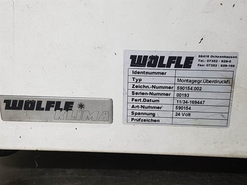 Liebherr L586 2plus2-Wölfle 590154-Overpressure system - Kabina ir interjeras - Statybinė technika: foto 4 Liebherr L586 2plus2-Wölfle 590154-Overpressure system - Kabina ir interjeras - Statybinė technika: foto 4