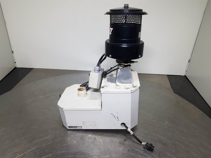 Liebherr L586-Wölfle 590154/810015-Overpressure system - Kabina ir interjeras - Statybinė technika: foto 2 Liebherr L586-Wölfle 590154/810015-Overpressure system - Kabina ir interjeras - Statybinė technika: foto 2