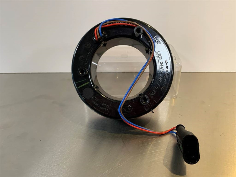 Liebherr LH - 10665279 - Light/Leuchte/Verlichting - Apšvietimas - Statybinė technika: foto 2 Liebherr LH - 10665279 - Light/Leuchte/Verlichting - Apšvietimas - Statybinė technika: foto 2