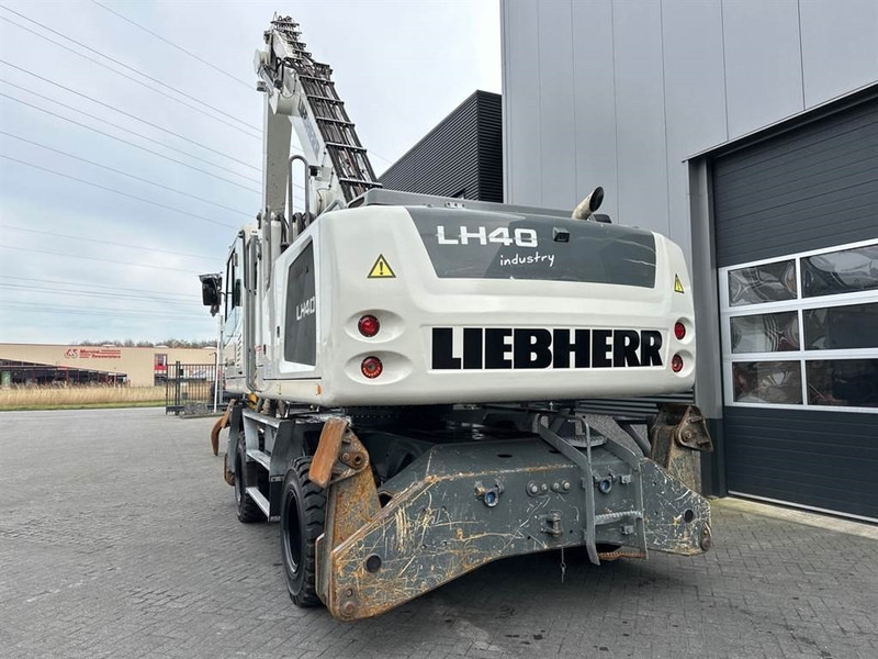 Liebherr LH 40 M Litronic Material Handler - Ekskavatorius su ilga strėle: foto 4 Liebherr LH 40 M Litronic Material Handler - Ekskavatorius su ilga strėle: foto 4