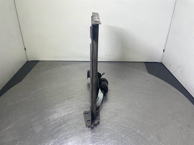 Liebherr LH24M-10813515-Airco condenser/Klimakondensator/ - Rėmas/ Važiuoklė - Statybinė technika: foto 3 Liebherr LH24M-10813515-Airco condenser/Klimakondensator/ - Rėmas/ Važiuoklė - Statybinė technika: foto 3