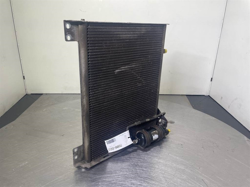 Liebherr LH24M-10813515-Airco condenser/Klimakondensator/ - Rėmas/ Važiuoklė - Statybinė technika: foto 2 Liebherr LH24M-10813515-Airco condenser/Klimakondensator/ - Rėmas/ Važiuoklė - Statybinė technika: foto 2