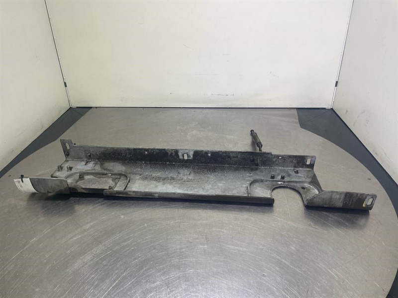 Liebherr LH24M-94059169-Hood/Haube/Kap - Rėmas/ Važiuoklė - Statybinė technika: foto 1 Liebherr LH24M-94059169-Hood/Haube/Kap - Rėmas/ Važiuoklė - Statybinė technika: foto 1