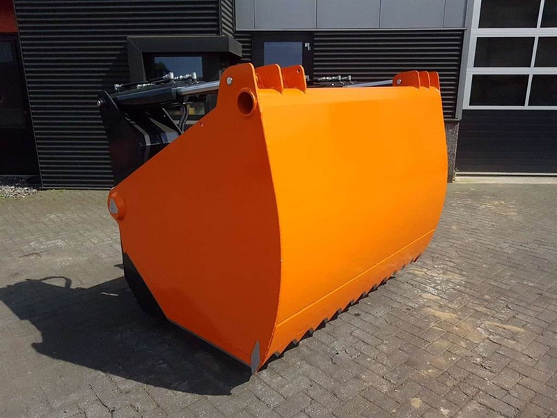 MAMMUT SC195XL - Silage cutter/Silageschneider/Kuilhapper - Siloso įranga: foto 1 MAMMUT SC195XL - Silage cutter/Silageschneider/Kuilhapper - Siloso įranga: foto 1