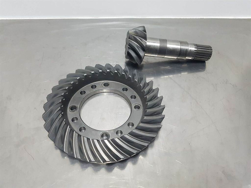 MC Cormick -Carraro CA66314-Bevel gear set/Kegelra - Ašis ir dalys - Statybinė technika: foto 4 MC Cormick -Carraro CA66314-Bevel gear set/Kegelra - Ašis ir dalys - Statybinė technika: foto 4