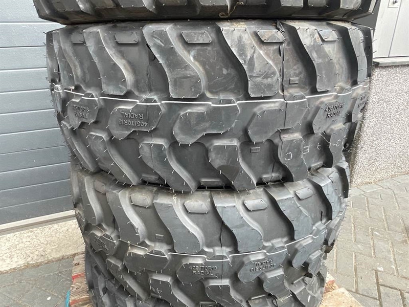 Magna 405/70R18-Tire/Reifen/Band - Padangos ir ratlankiai - Statybinė technika: foto 3 Magna 405/70R18-Tire/Reifen/Band - Padangos ir ratlankiai - Statybinė technika: foto 3