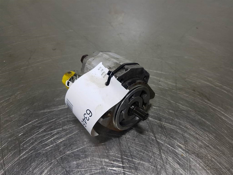 Sauer Sundstrand TKP4-26/11DSC06RE01G/6B - Gearpum - Hidraulika - Statybinė technika: foto 1 Sauer Sundstrand TKP4-26/11DSC06RE01G/6B - Gearpum - Hidraulika - Statybinė technika: foto 1