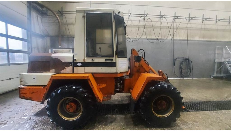 Schaeff SKL 832 (For parts) - Ratinis krautuvas: foto 2 Schaeff SKL 832 (For parts) - Ratinis krautuvas: foto 2