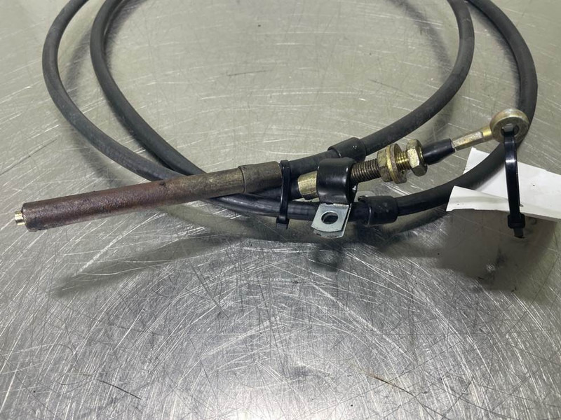 Schaeff SKL834-0461527025/6451371000-Handbrake cable - Rėmas/ Važiuoklė - Statybinė technika: foto 3 Schaeff SKL834-0461527025/6451371000-Handbrake cable - Rėmas/ Važiuoklė - Statybinė technika: foto 3
