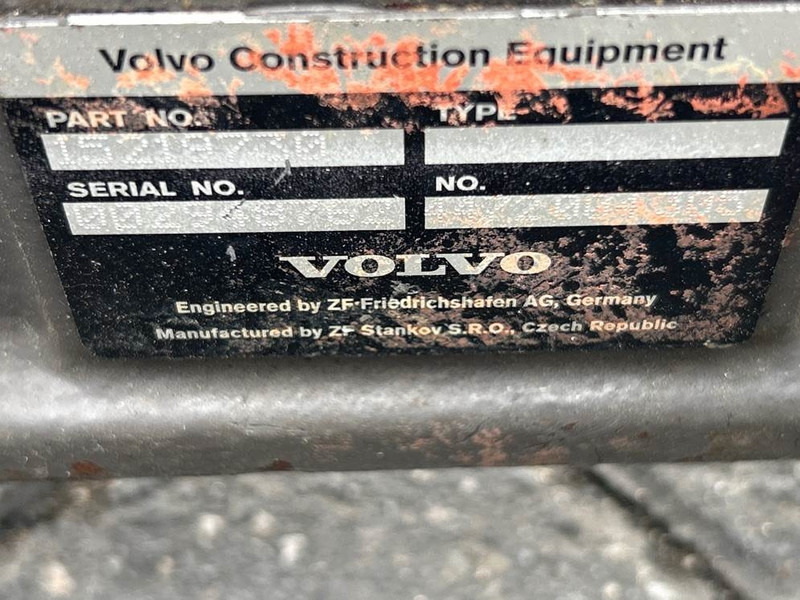 Volvo L25F-15219730-Axle/Achse/As - Ašis ir dalys - Statybinė technika: foto 5 Volvo L25F-15219730-Axle/Achse/As - Ašis ir dalys - Statybinė technika: foto 5