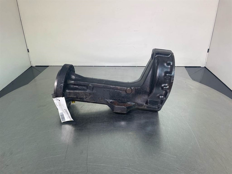 Volvo L30-15209845 - 4472339070 Axle housing/Achskörper - Ašis ir dalys - Statybinė technika: foto 2 Volvo L30-15209845 - 4472339070 Axle housing/Achskörper - Ašis ir dalys - Statybinė technika: foto 2