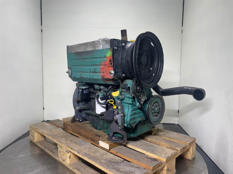 Volvo L30B-Z/X-D3DCDE2-Engine/Motor - Variklis - Statybinė technika: foto 3 Volvo L30B-Z/X-D3DCDE2-Engine/Motor - Variklis - Statybinė technika: foto 3
