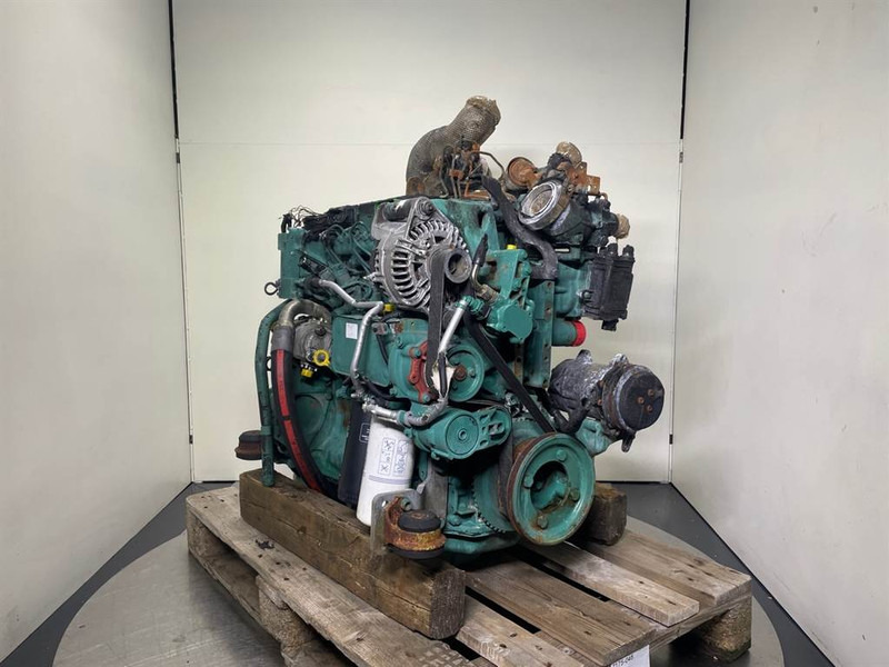 Volvo L50G-Deutz D4H-Engine/Motor - Variklis - Statybinė technika: foto 3 Volvo L50G-Deutz D4H-Engine/Motor - Variklis - Statybinė technika: foto 3