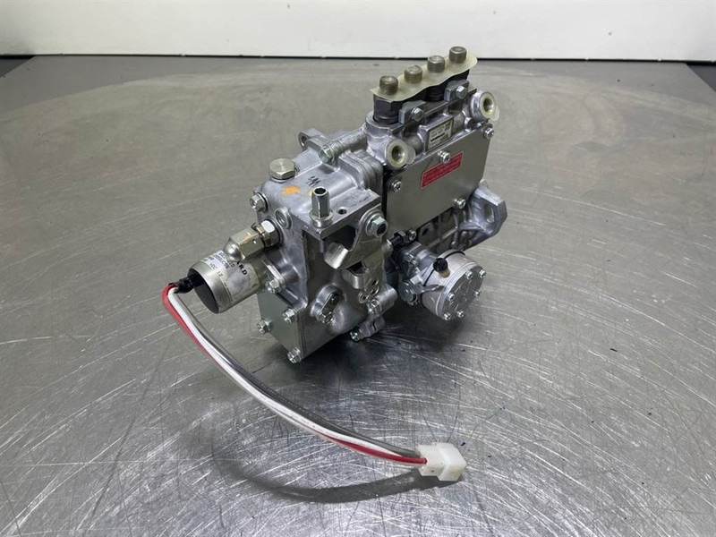 Yanmar 4TNE88-NSW-Fuel pump/Kraftstoffpumpe/Brandstofpomp - Variklis - Statybinė technika: foto 2 Yanmar 4TNE88-NSW-Fuel pump/Kraftstoffpumpe/Brandstofpomp - Variklis - Statybinė technika: foto 2