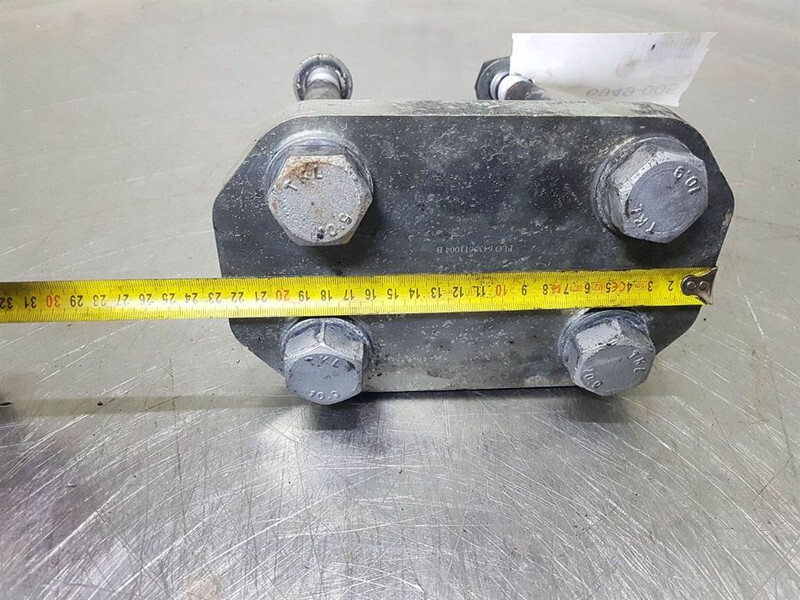 Yanmar V70-6435611004-Axle mounting/Achsbefestigung - Rėmas/ Važiuoklė - Statybinė technika: foto 3 Yanmar V70-6435611004-Axle mounting/Achsbefestigung - Rėmas/ Važiuoklė - Statybinė technika: foto 3