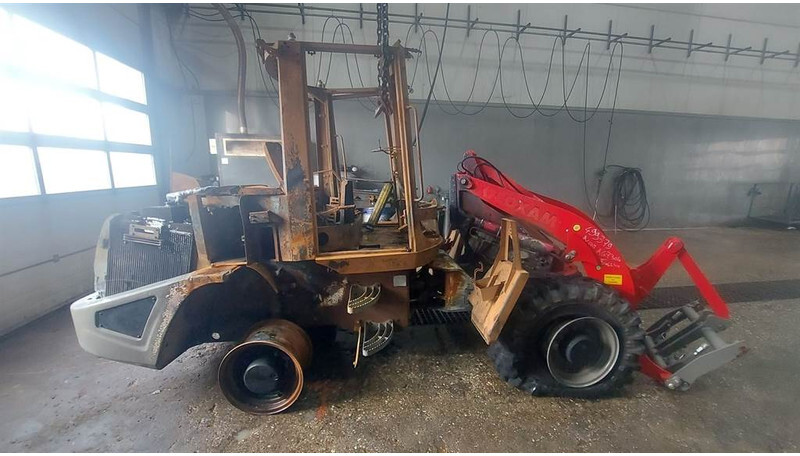 Yanmar V70 Speeder - (For parts) - Ratinis krautuvas: foto 1 Yanmar V70 Speeder - (For parts) - Ratinis krautuvas: foto 1