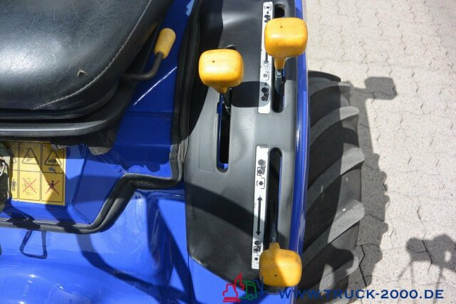 Iseki TXG23 Kompakt Traktor Straßenzulassung AHK 1.Hd - Mini traktorius: foto 3 Iseki TXG23 Kompakt Traktor Straßenzulassung AHK 1.Hd - Mini traktorius: foto 3