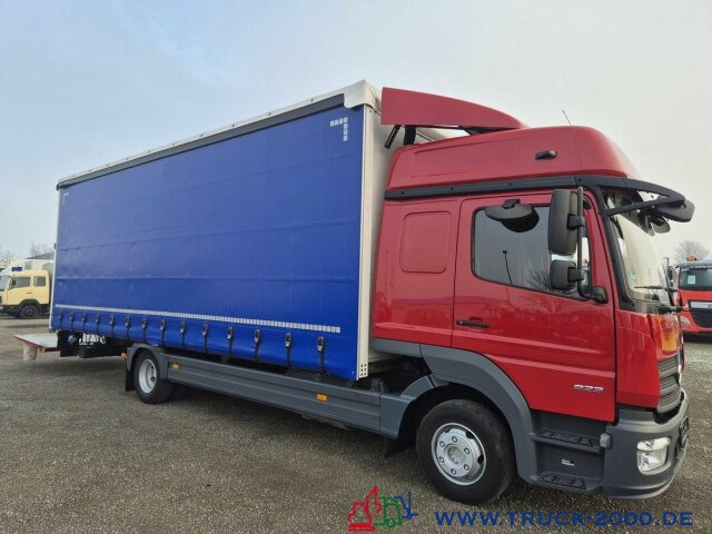 Mercedes-Benz 823 Schiebeplane L+R LBW nur 164TKM Gr.Haus 1.Hd - Tentinis mikroautobusas: foto 4 Mercedes-Benz 823 Schiebeplane L+R LBW nur 164TKM Gr.Haus 1.Hd - Tentinis mikroautobusas: foto 4